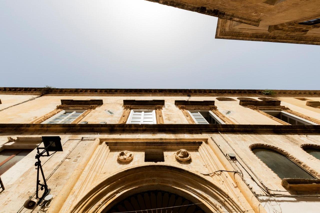 Palazzo Balsamo Acomodação com café da manhã Gallipoli Exterior foto